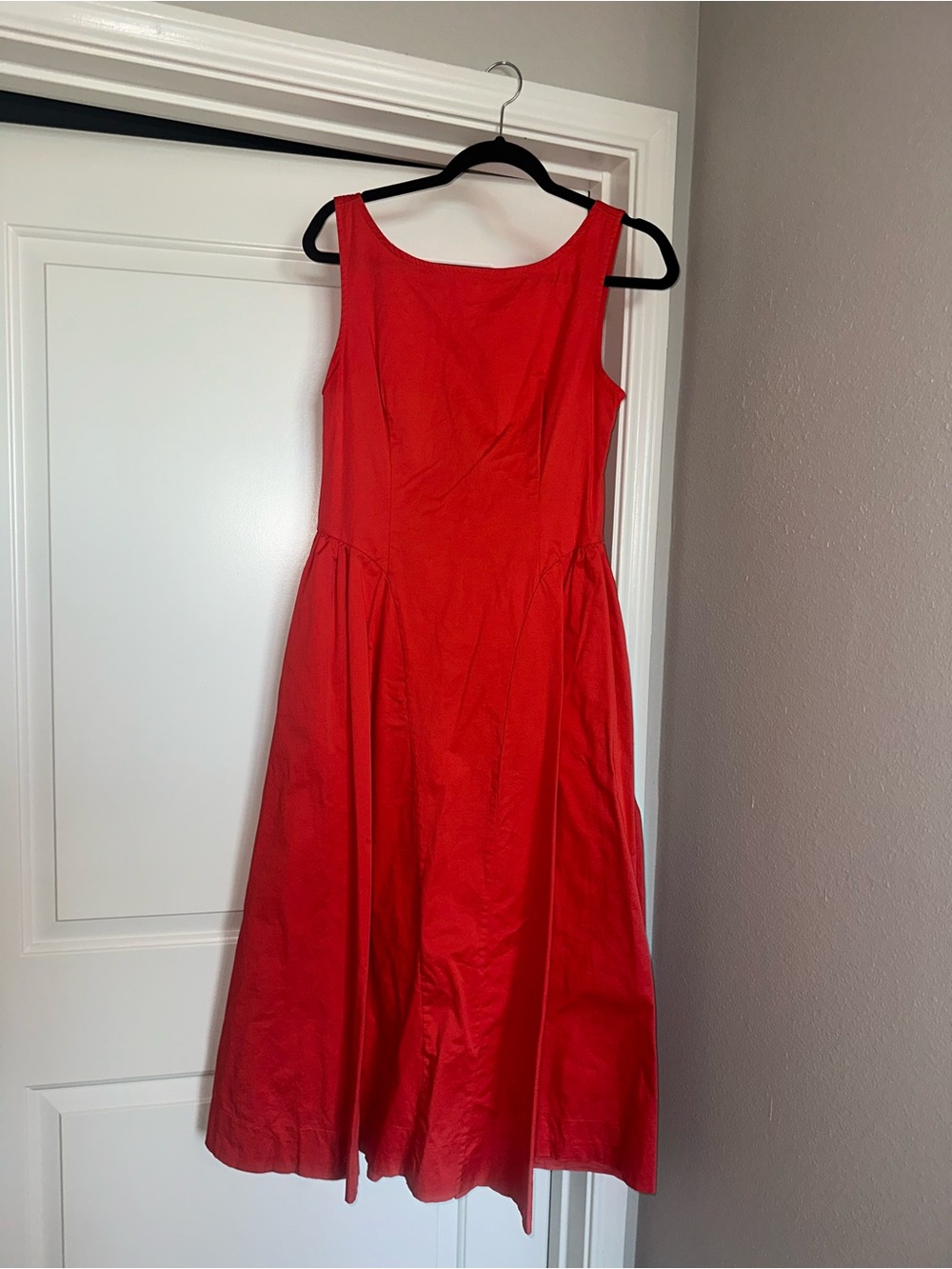 Classic Red Sleeveless Midi Sky to Moon Dress